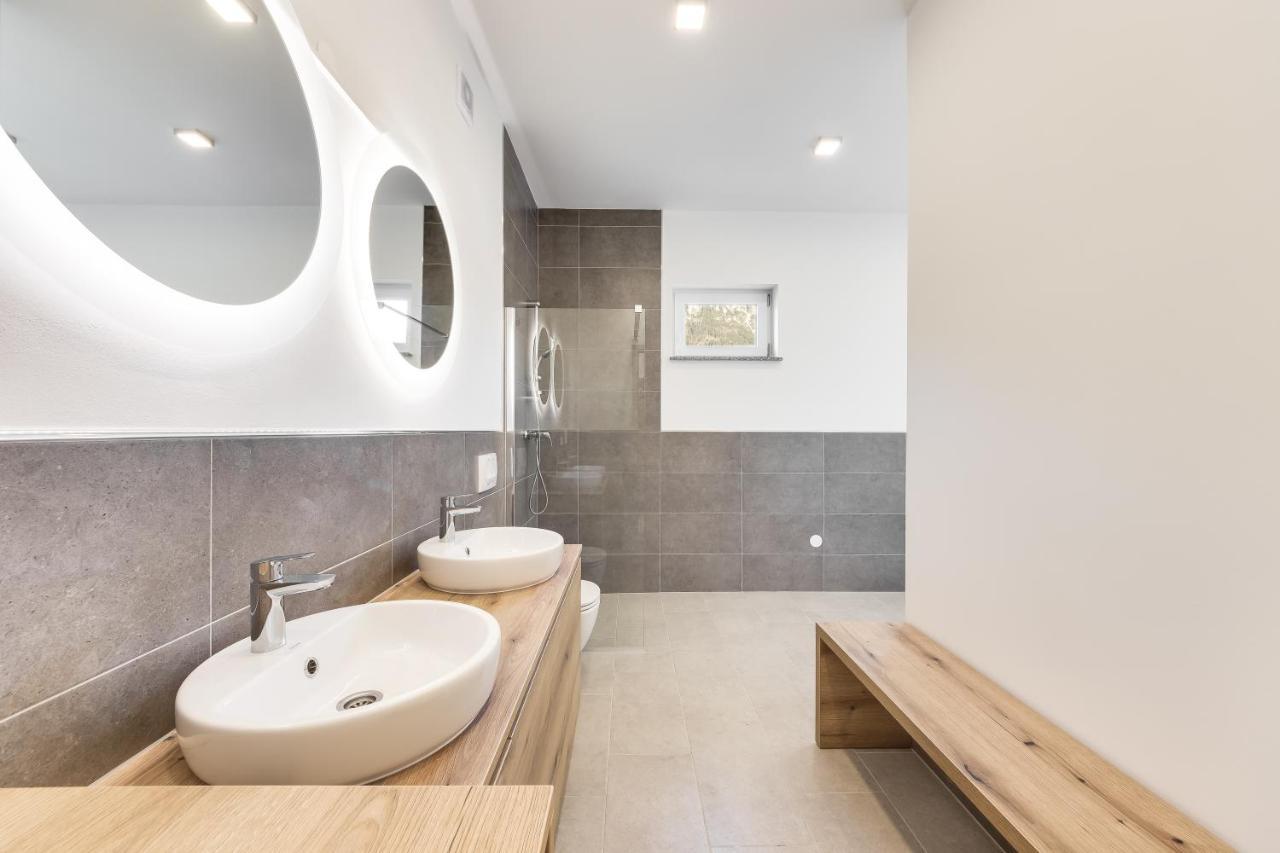 Chic Apartments With Finnish Sauna And Jacuzzi Kranjska Gora Eksteriør bilde