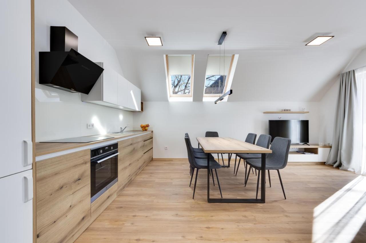 Chic Apartments With Finnish Sauna And Jacuzzi Kranjska Gora Eksteriør bilde