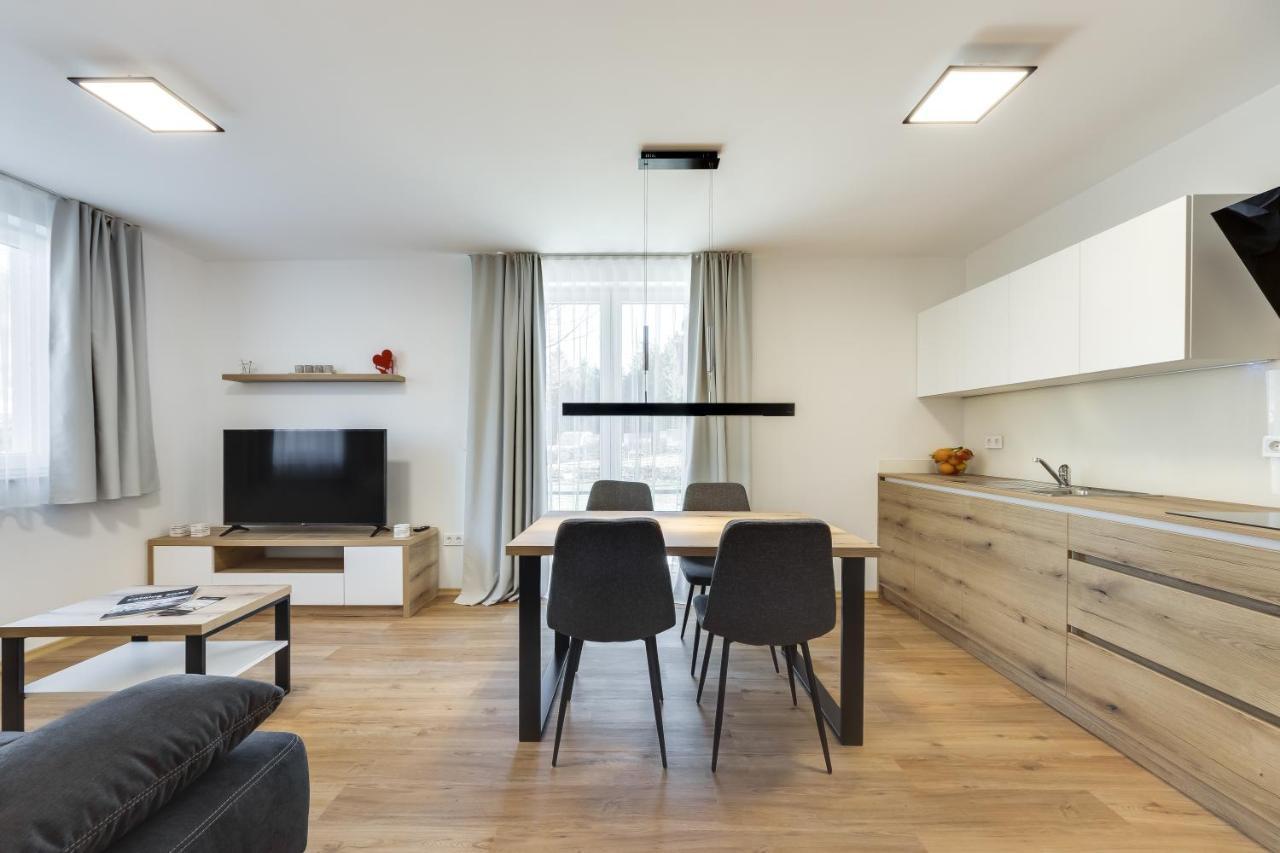 Chic Apartments With Finnish Sauna And Jacuzzi Kranjska Gora Eksteriør bilde