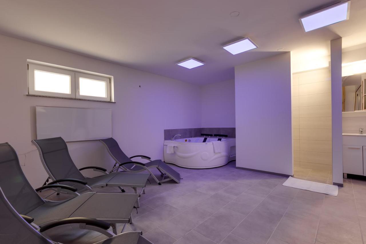 Chic Apartments With Finnish Sauna And Jacuzzi Kranjska Gora Eksteriør bilde